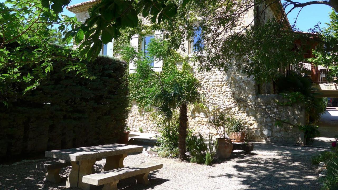 Gites Au Chateau Des Estubiers Les Granges-Gontardes Dış mekan fotoğraf